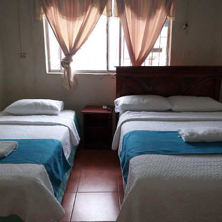 Hostal Miconia Пуэрто-Айора Экстерьер фото