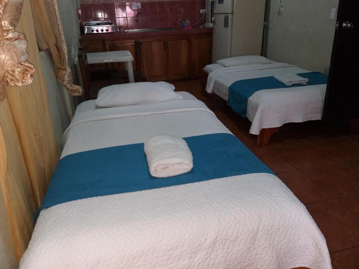 Hostal Miconia Пуэрто-Айора Экстерьер фото